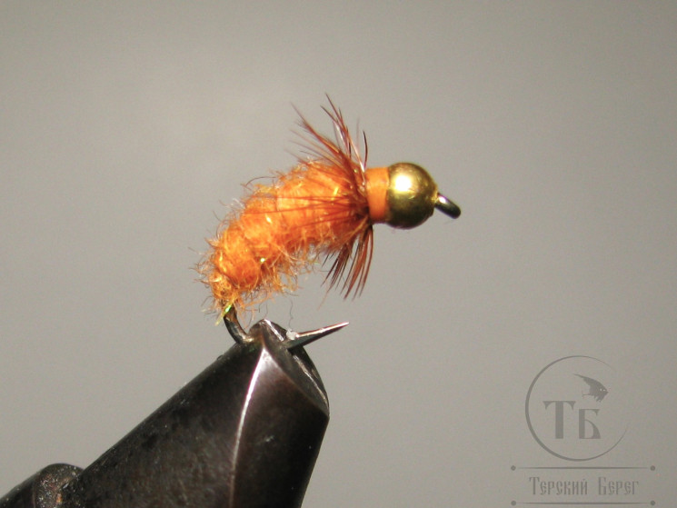 Муха нимфа Scud ( 58 ) Gold Head Peach Nymph крючок Scud № 14