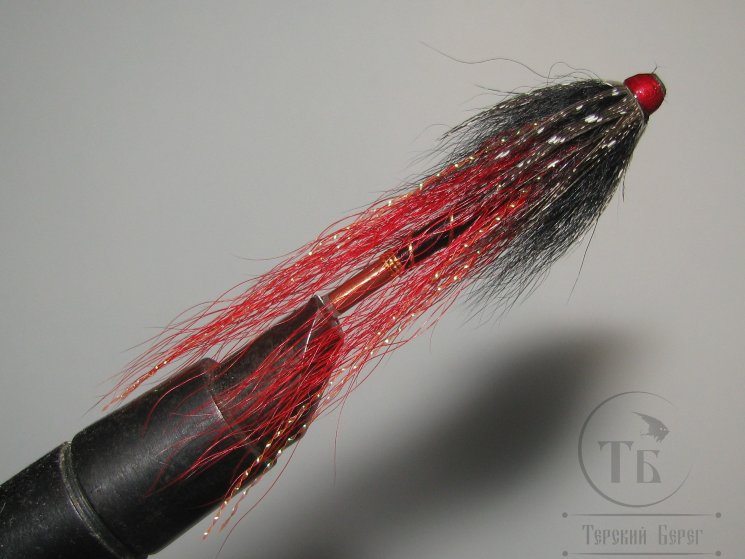  Муха лососёвая с "английским крылом" WG tube Mt. ( 15 ) D 2,6 медь 1 1/2 дюйма Red Black