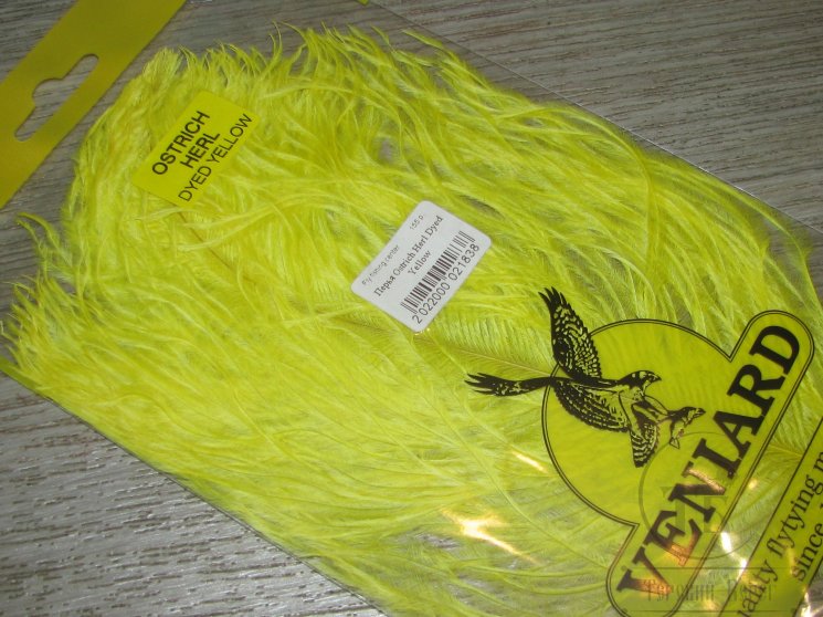 Часть крупного пера страуса Ostridge Herl Yellow Veniard