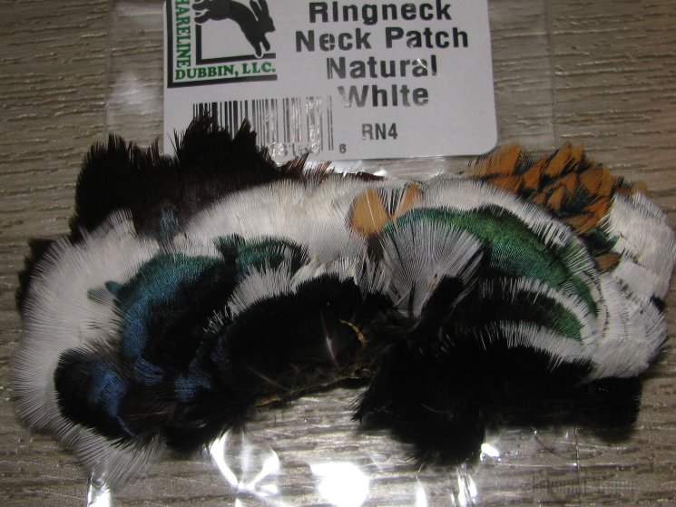 Шейные перья охотничьего фазана Ringneck Neck Patch Nat. White Hareline