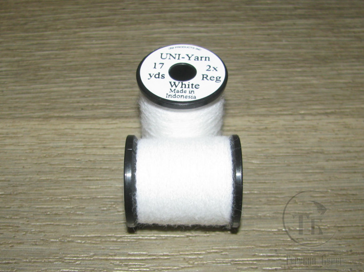 Шерстяная пряжа на катушках UNI - Yarn 17 yds 2x White