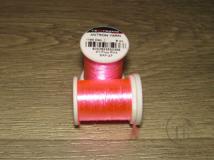 Волокно антрон на катушке Antron Yarn Fl. Pink 1180 Den SAY 27 Textreme