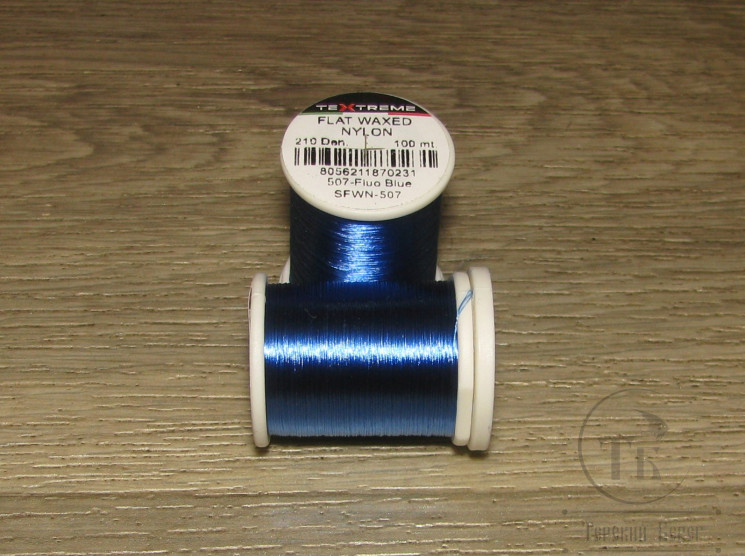 Монтажная нить 100 m 210 Den Flat Waxed Nylon Fl. Blue Textreme / Danvilles Flymaster Plus