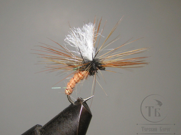 Муха парашют / Parashute ( 5 ) PP Emerger Lt Tan Scud № 12