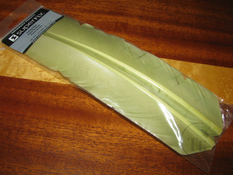 Перо индюка биот 1 пара / Turkey Biot Pale Olive Super Fly
