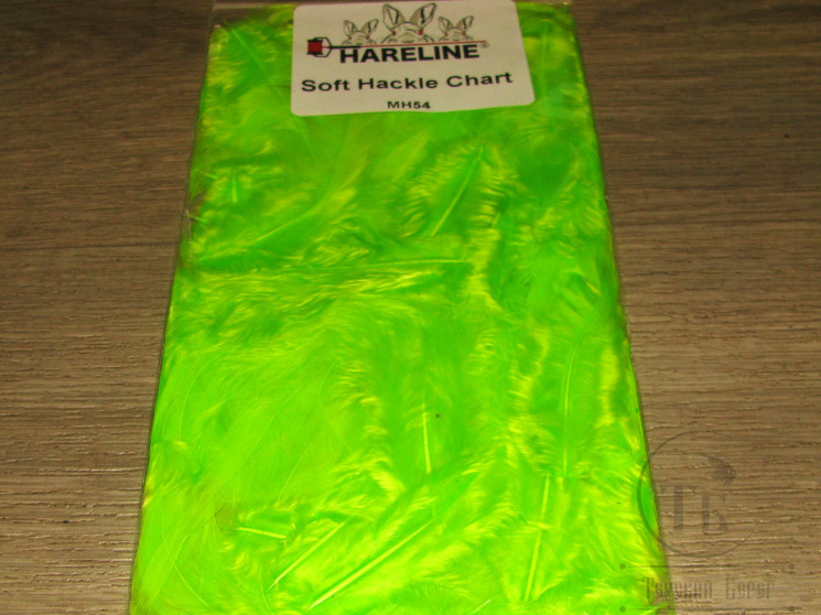 Перо курицы и петуха отдельное Soft Hackle Fl. Chartreuse Hareline