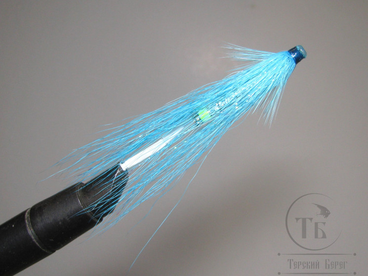 Муха лососёвая английское крыло WG Tube ( 43 Fl ) Plastic 2.0 дюйма Fl Silver Doc. Blue / Lt. Blue ( флюр голубая )