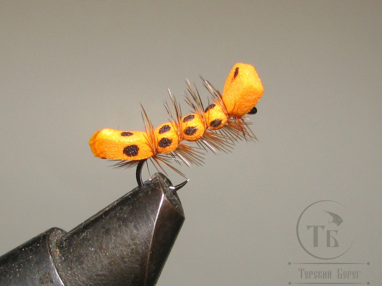 Муха Foam ( 3 ) Caterpillar Orange кр. № 12