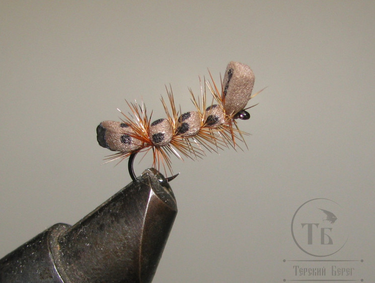 Муха Foam ( 8 ) Caterpillar Brown кр. № 14