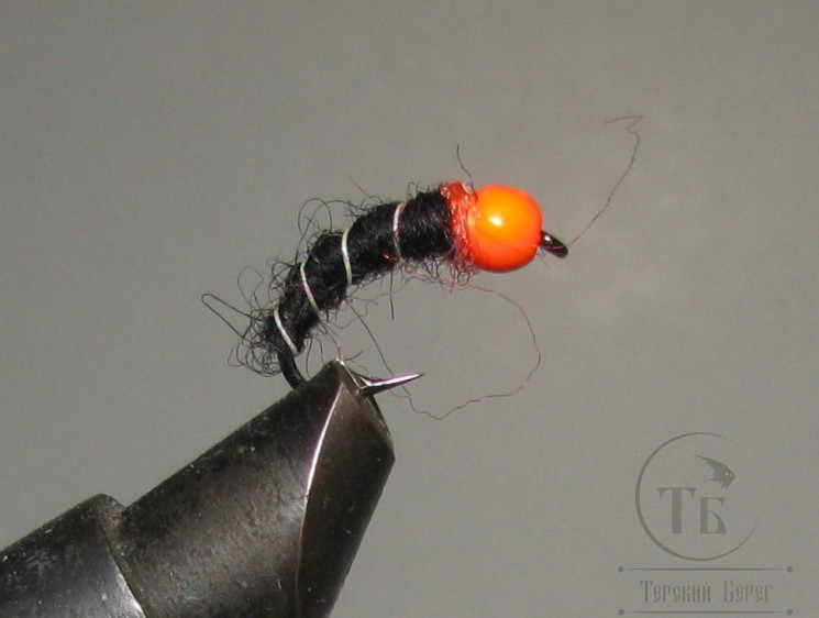 Муха нимфа Scud ( 6 ) Fl Orange Head Black nymph крючок scud № 10