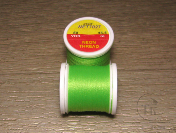 Нить для формирования тела Neon Thread NET 7027 UV Fl. Green 50 yds Hends