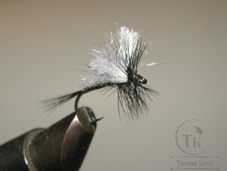 Муха сухая V Wings ( 2 ) Black Kumho №12