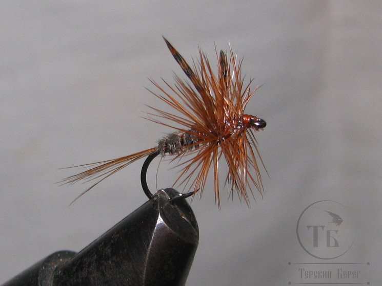 Муха сухая Dry fly Adams 22 " Adams Grizzly Brown "крючок № 12 ( Kumho )