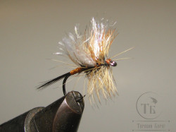 Муха сухая V Wings ( 5 ) Rusty Brown Kumho №10
