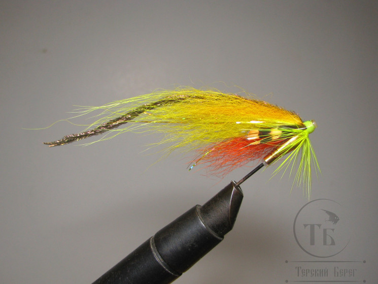 Муха лососёвая на пуле кегля Skitle ( 1 Fl ) Super Fluo Canary