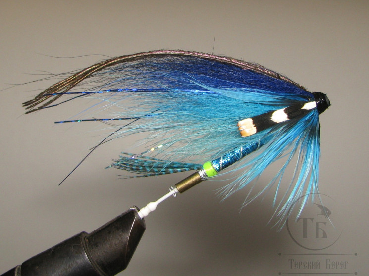 Муха лососёвая скандинавское крыло ( 20A ) Blue Herring Cl. ( медь трубка 1,5 дюйма )