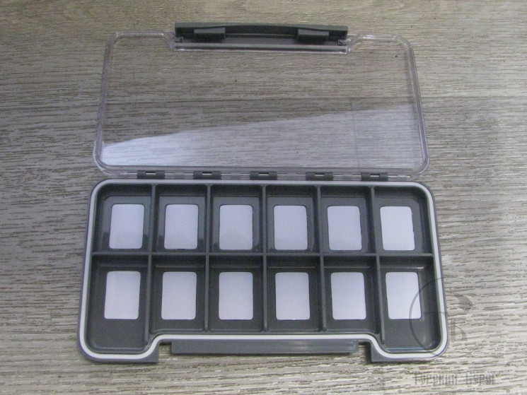 Прозрачная коробочка Waterproof Slim Fly Box 100 х 180 х 15 мм B