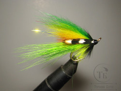 Муха лососевая на золотом двойнике ( 2 ) Green Cascade Mustad DL Gold № 4