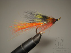 Муха лососевая на одинарном крючке ( 25 ) Cola Cascade Variant Kumho Salmon Gold № 1/0