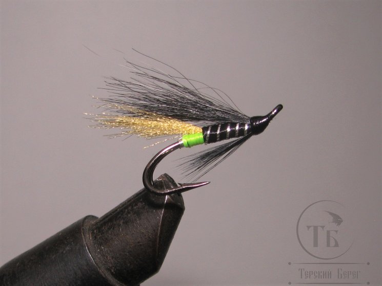 Муха лососевая на двойнике Monkey "Летняя" ( 10 ) Chartreuse Butt Monkey Wing YT Var. DL71 № 8