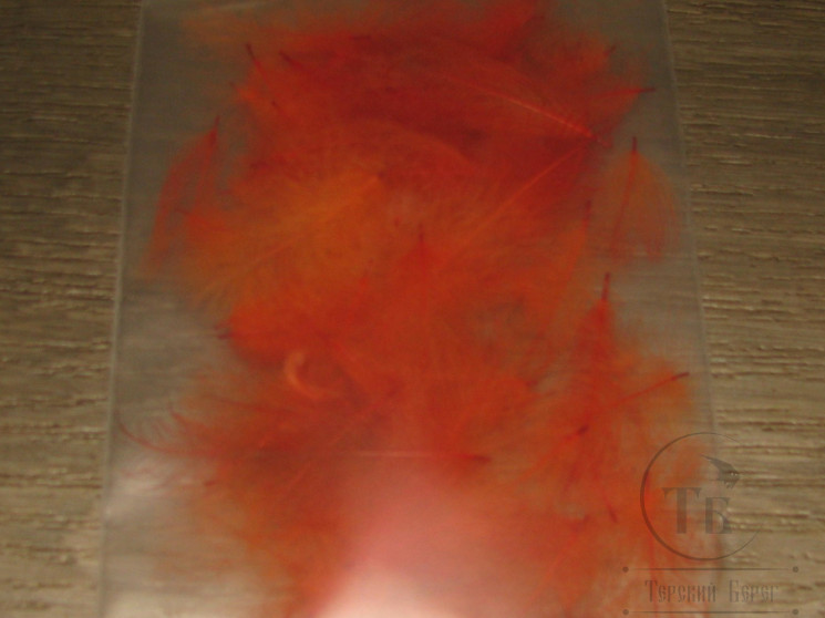 Перья CDC Fl. Hot Orange Md - Sm 0.3 gr