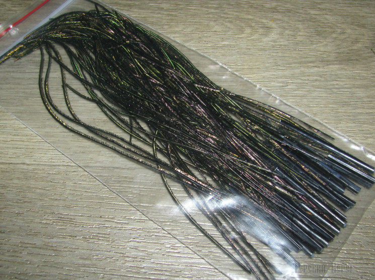 Peacock Strung Black ( на ости )